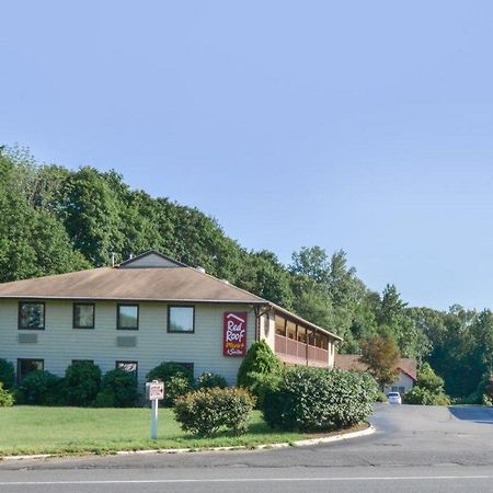 Red Roof Inn Plus+ & Suites Γκίλντφορντ Εξωτερικό φωτογραφία